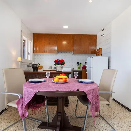 Neptuno By Interhome * Llanca
