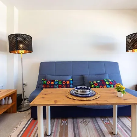 Neptuno By Interhome * Llança